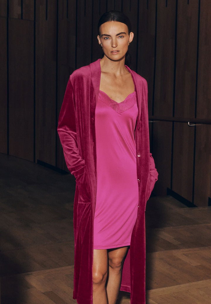 Lilith Nattkjole/Underkjole Very Berry