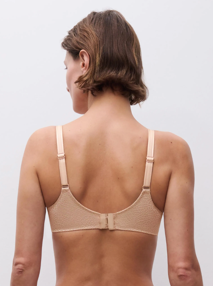 C Magnifique Minimizer Bh Nude Sand