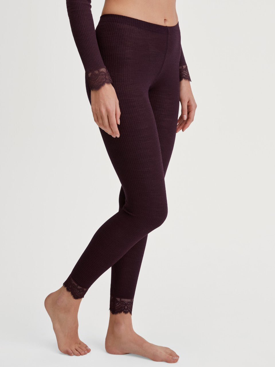 Calida silky wool joy leggings for dame i fargen black cherry