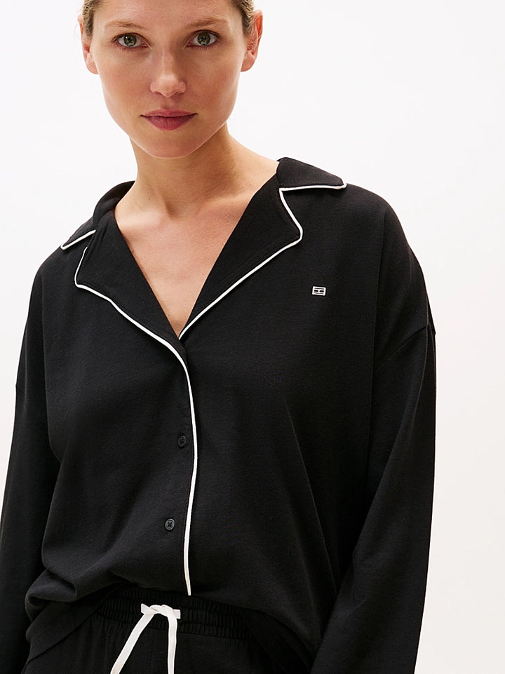 Tommy Hilfiger pysjamas i bærekraftig modal og bomull – klassisk og komfortabel