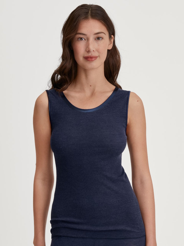 True Confidence Ull/silke Trøye Evening Blue