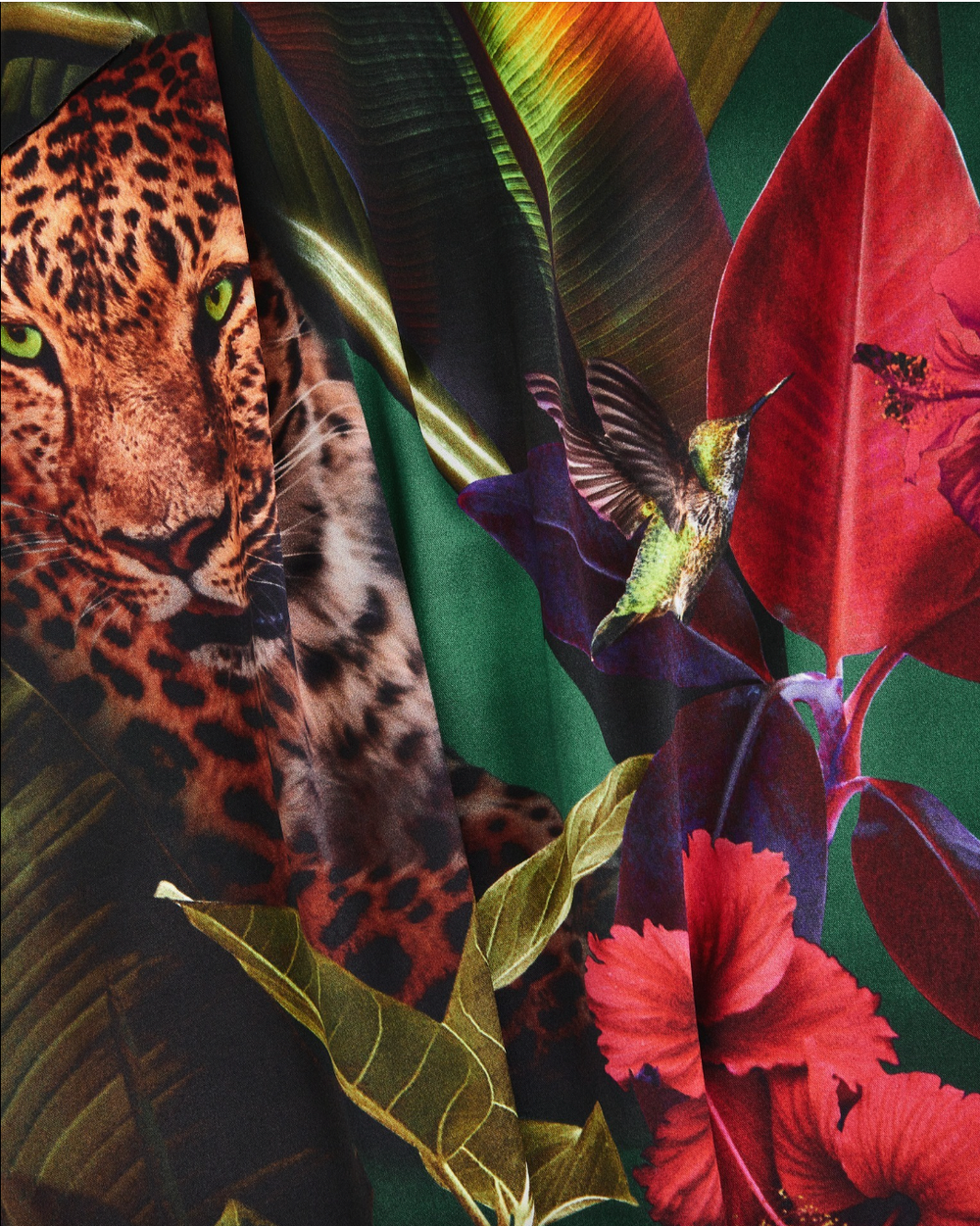 Elegant pysjamas i 97 % silke – Hidden Oasis fra Marc & André