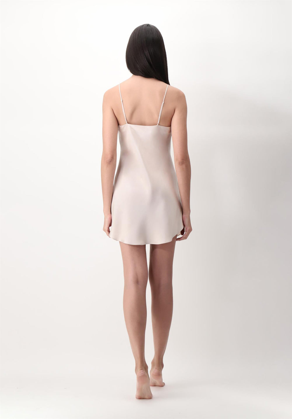 Luna di Seta Basic Seduction kjole i silke – petticoat nattkjole, ryggbilde