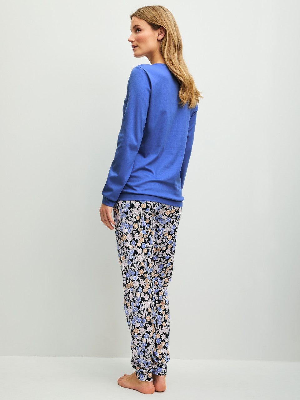 Flower Dreams Pysjamas Deep Cobalt