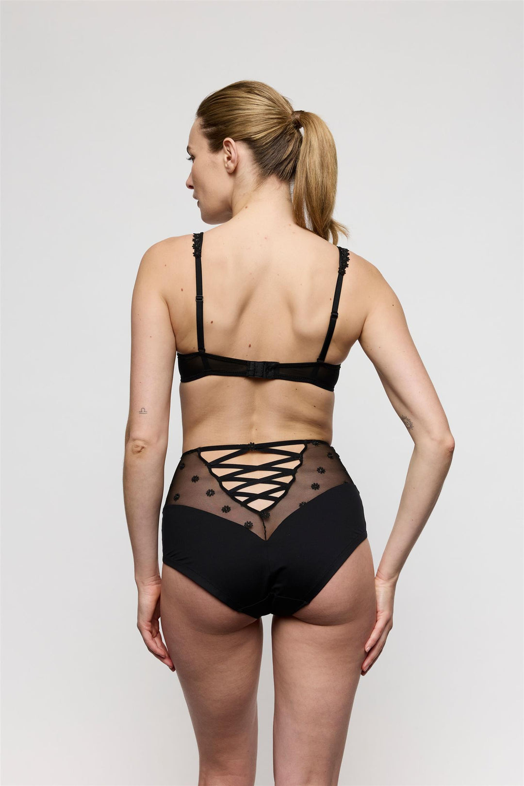 Daisy High Waist Truse Svart