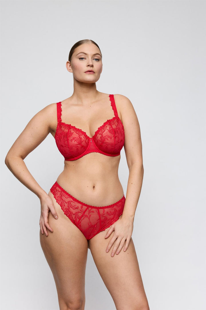 Solisse String True Red