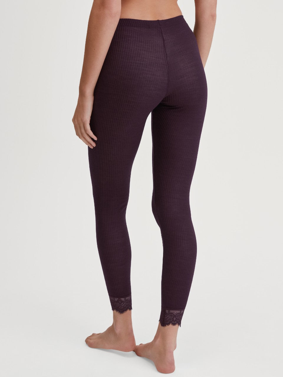 Calida silky wool joy leggings for dame i fargen black cherry