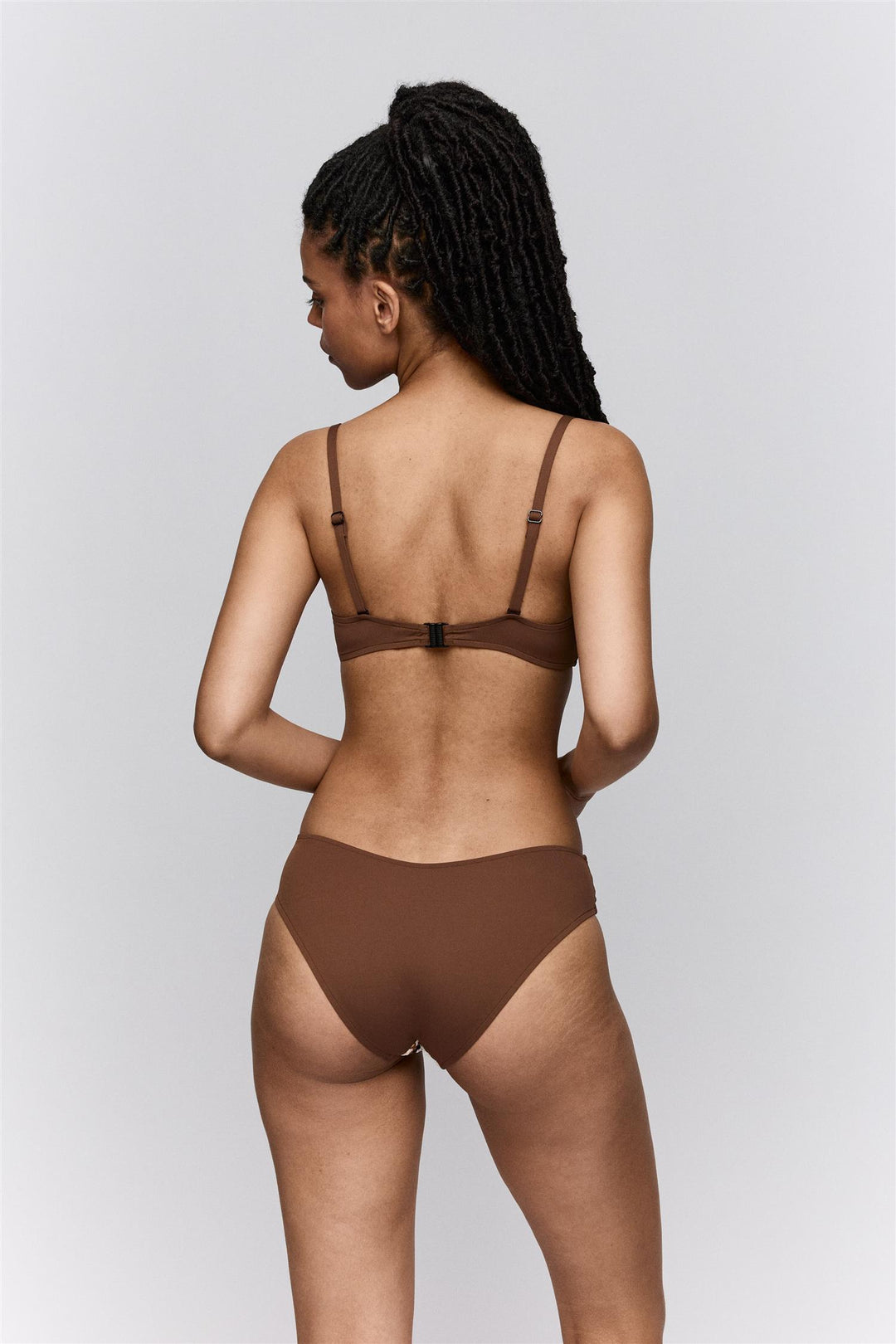Biles Plunge Bikinitopp Sand