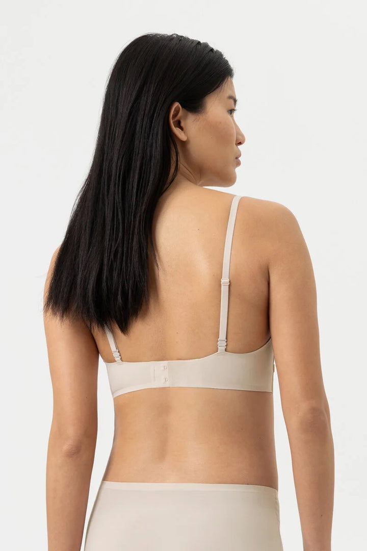 Simply Better Invisibles Triangel Bralette Bailey