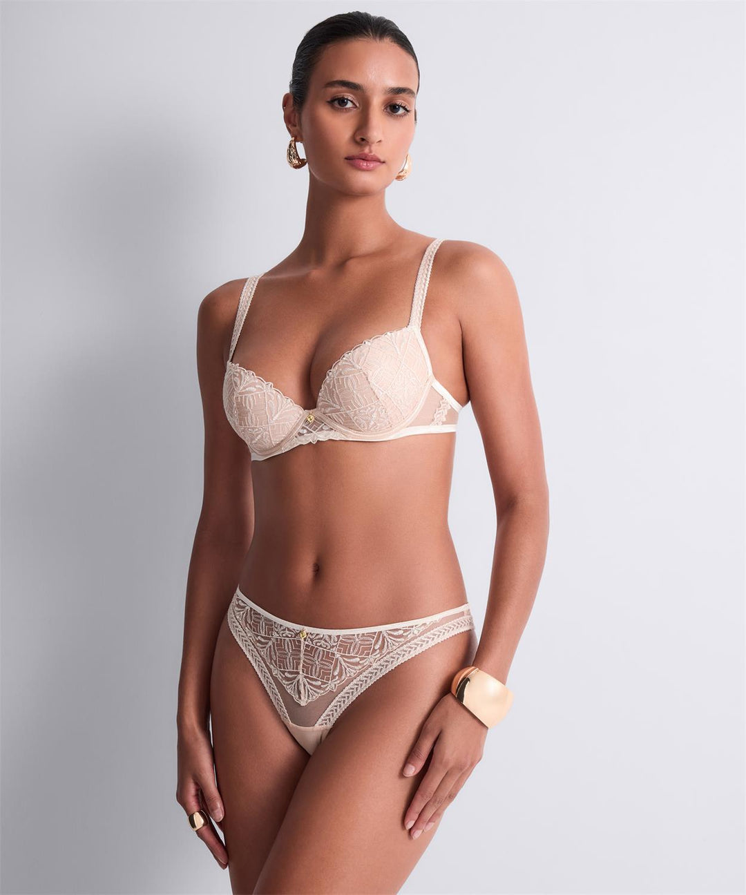 Iconic Calypso String Dune