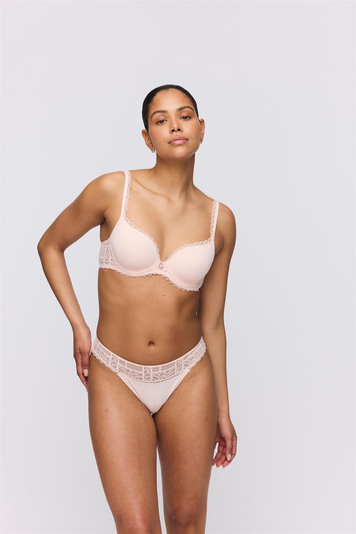 Jadei String Glossy Pink