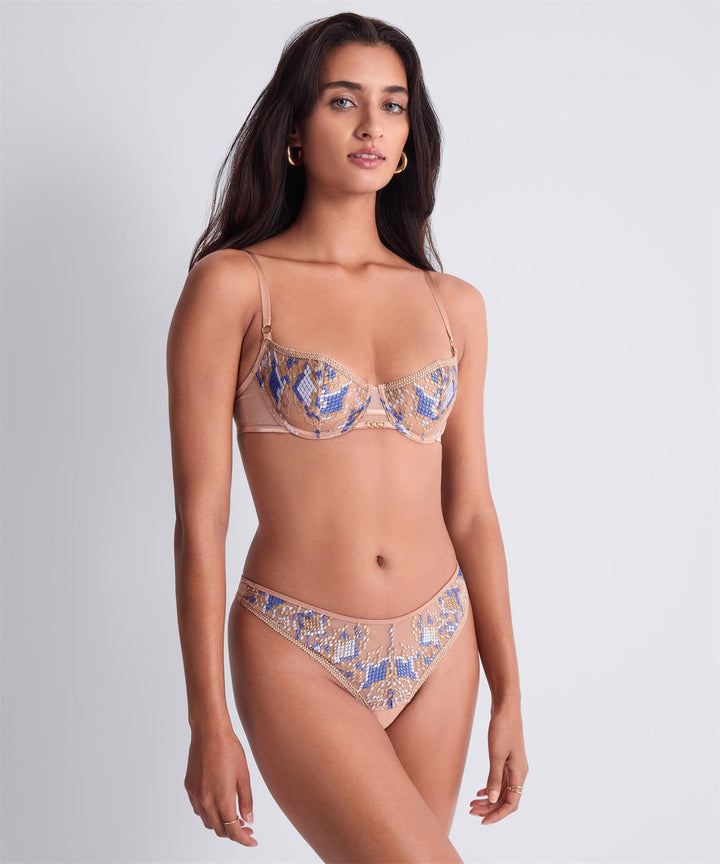 Poetic Delights String Skyway