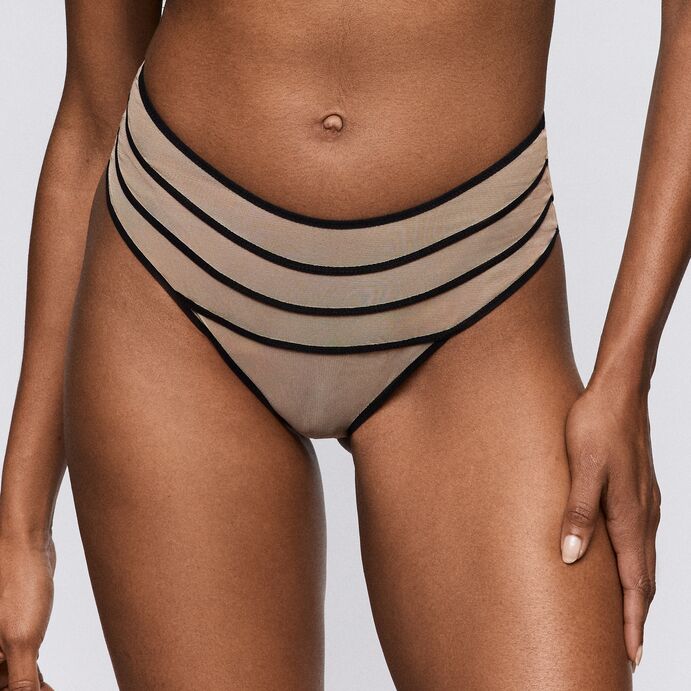 Yulimar Full Brief Svart