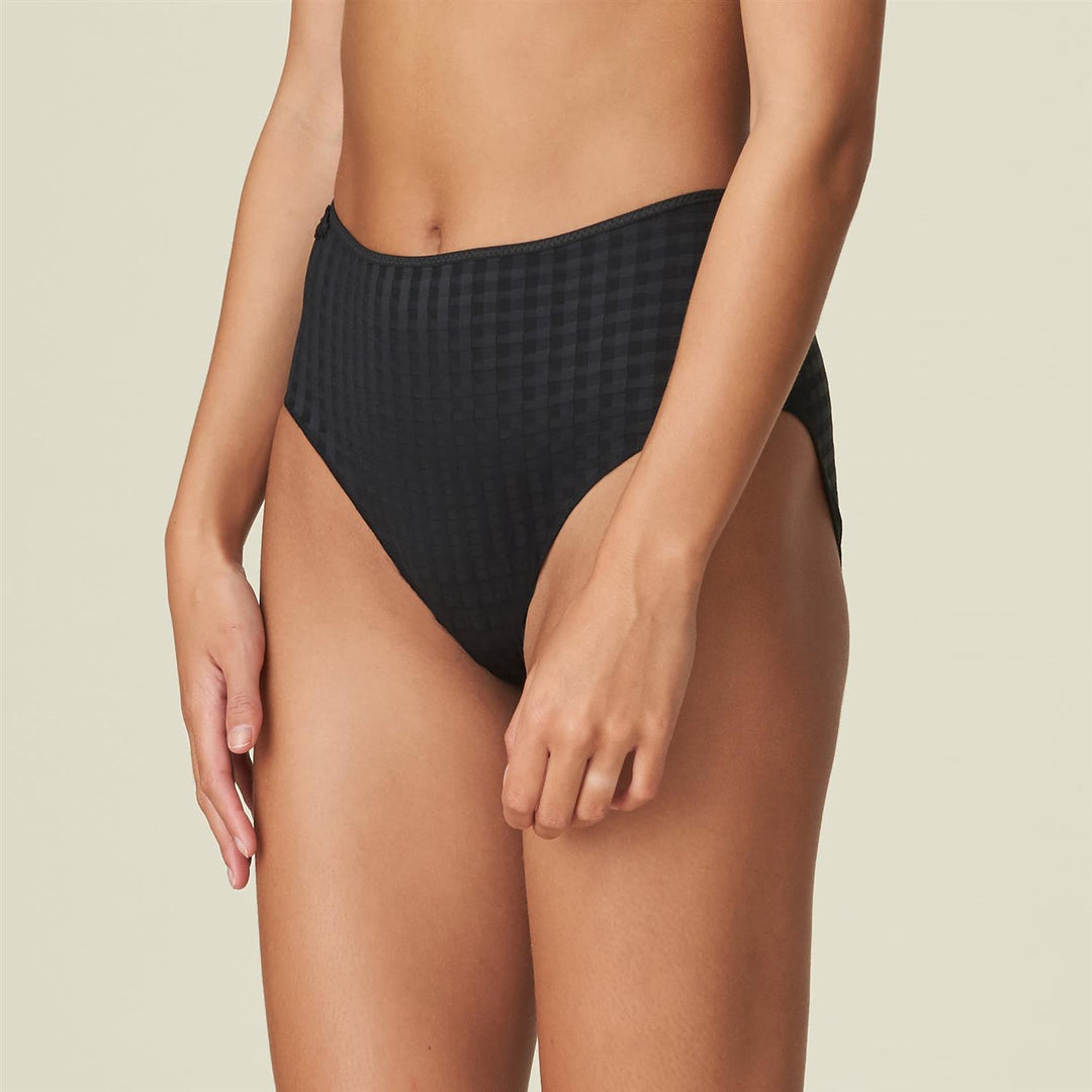 Avero Full Brief Svart