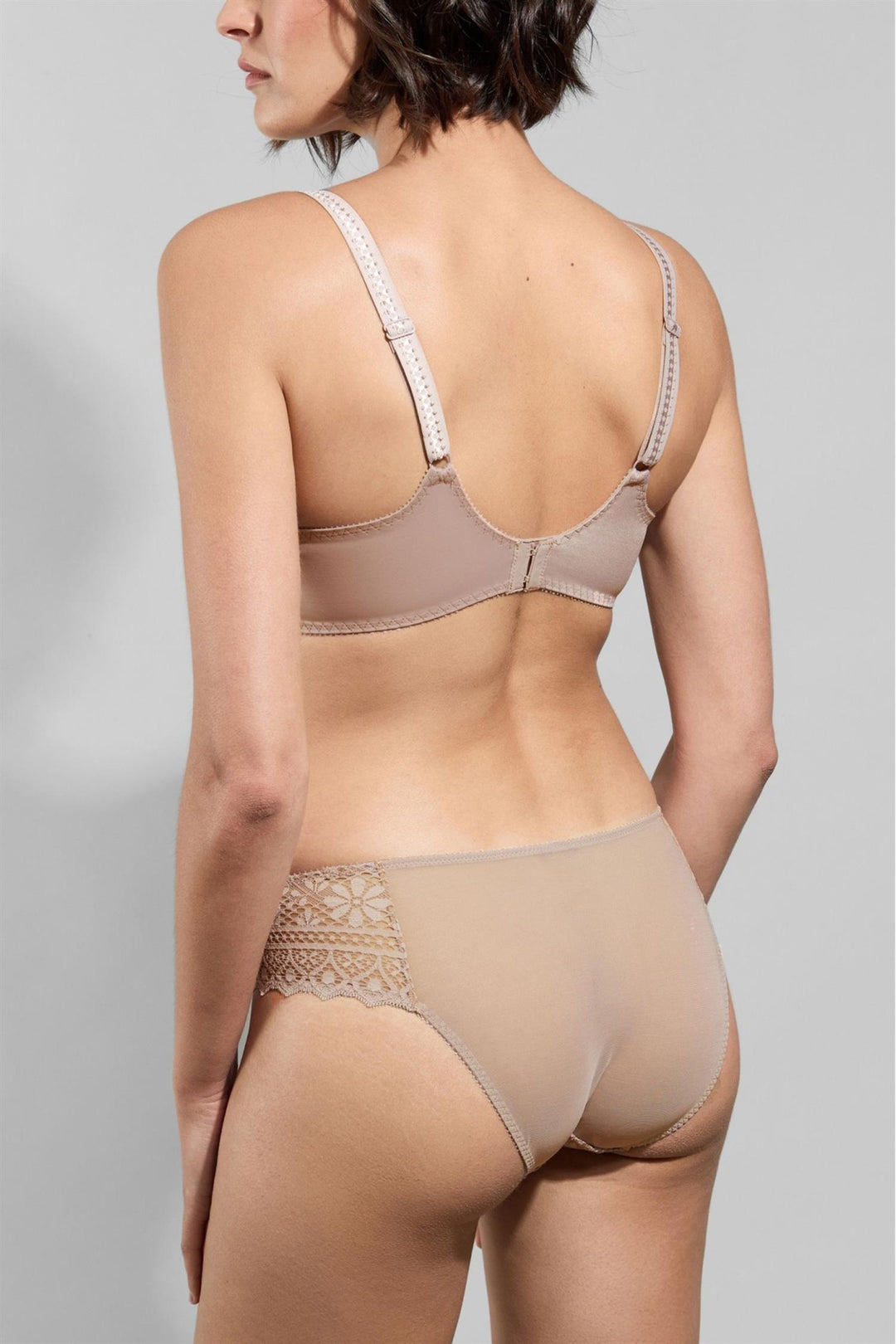 Cassiopee Full Cup BH Rose Sauvage
