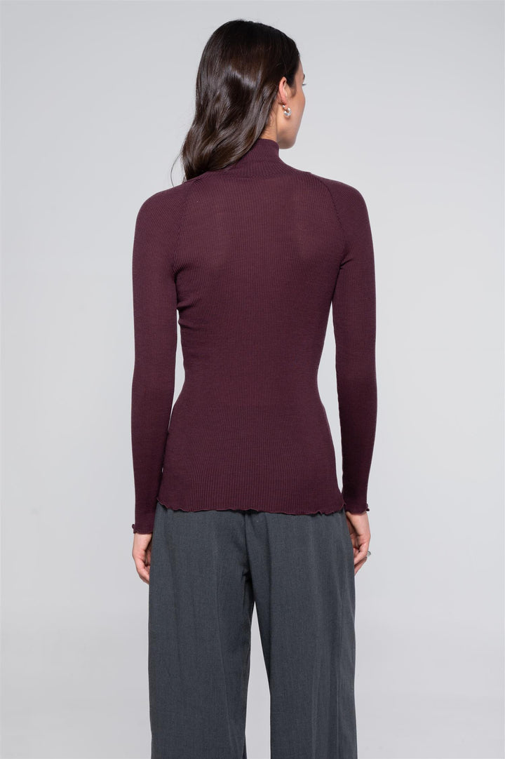Ull/silke - Genser høy hals Cherry