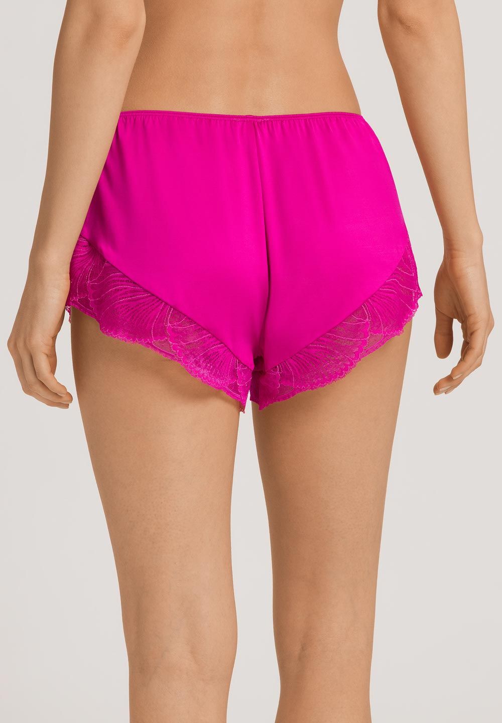 Lilith Shorts Very Berry