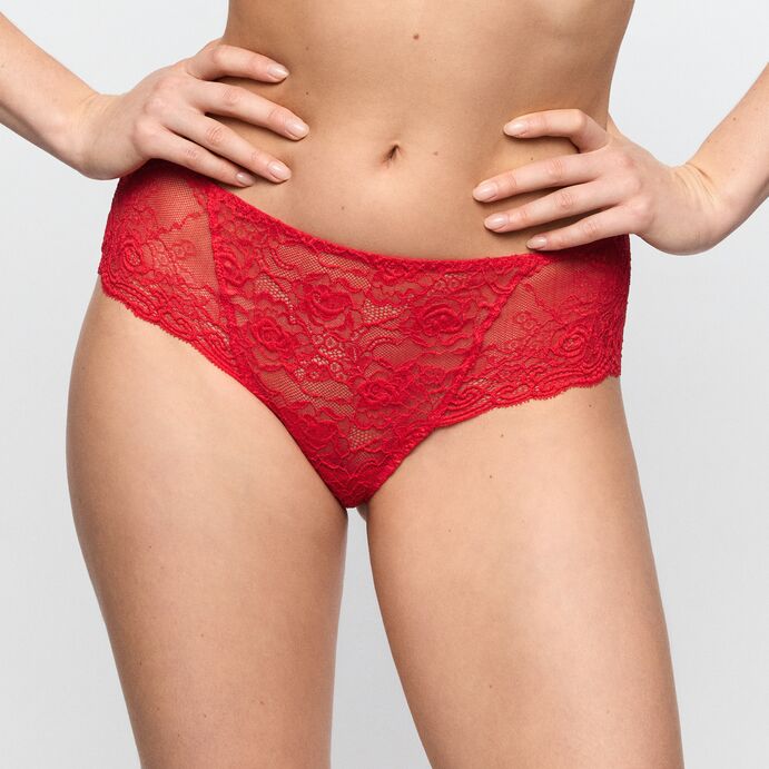Marie Jo Cyrile hotpants i True Red