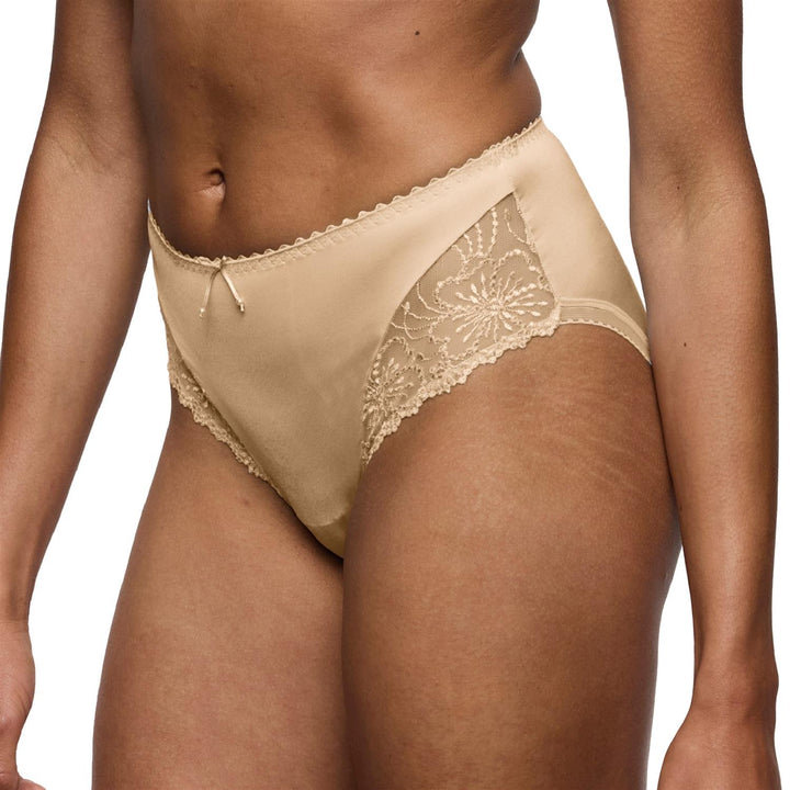 Marie Jo Jane full brief i sand