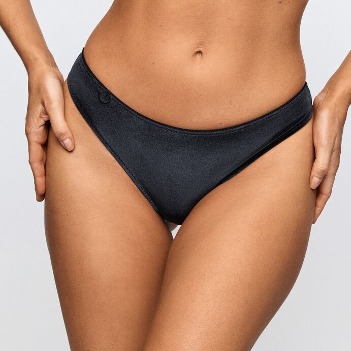 Marie Jo Tom string i svart fløyel Black Velvet