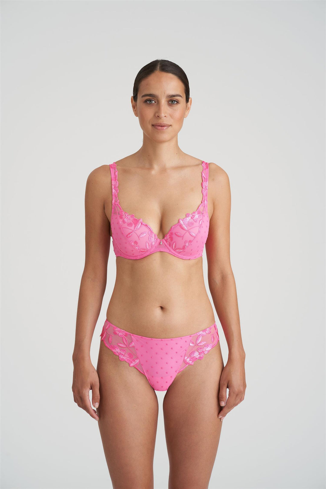 Agnes String Paradise Pink